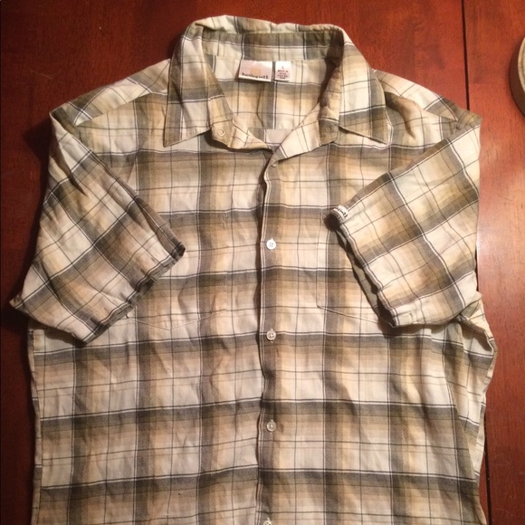 Hurley Other - Hurley Intl. Men’s Casual Short Sleeve Large Hurley Other - Hurley Intl. Men’s Casual Short Sleeve Large
